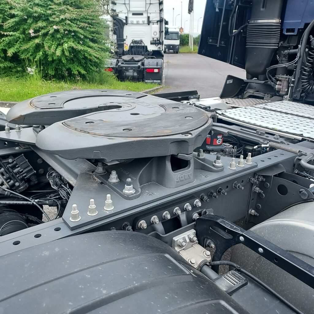 LK-24-AZN6.jpg
