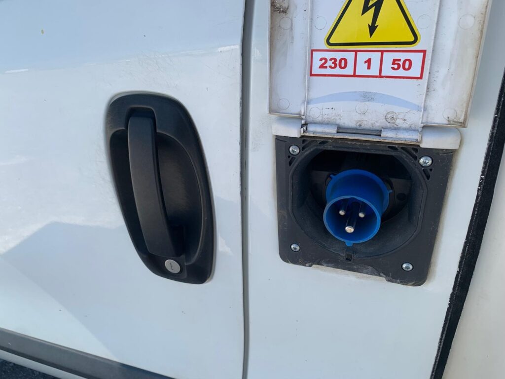 FH-475-FR6.jpg